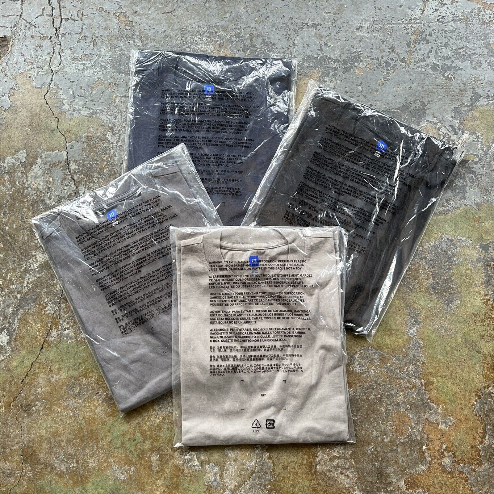 Yeezy X Gap T-shirt Unreleased - All Sizes + All Colors – FAIF.COM