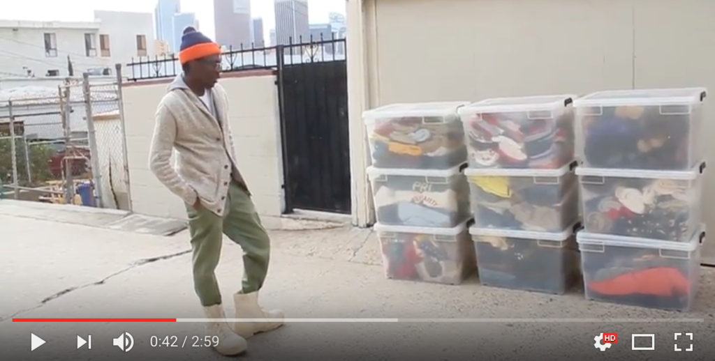"NOW THE LEG HUH?" REGGIEKNOW TRIMS POLO FAT