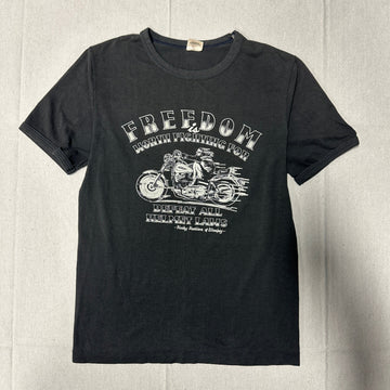 Vintage Harley Davidson Winnipeg Graphic Motorcycle T-Shirt Size M Helmet Laws