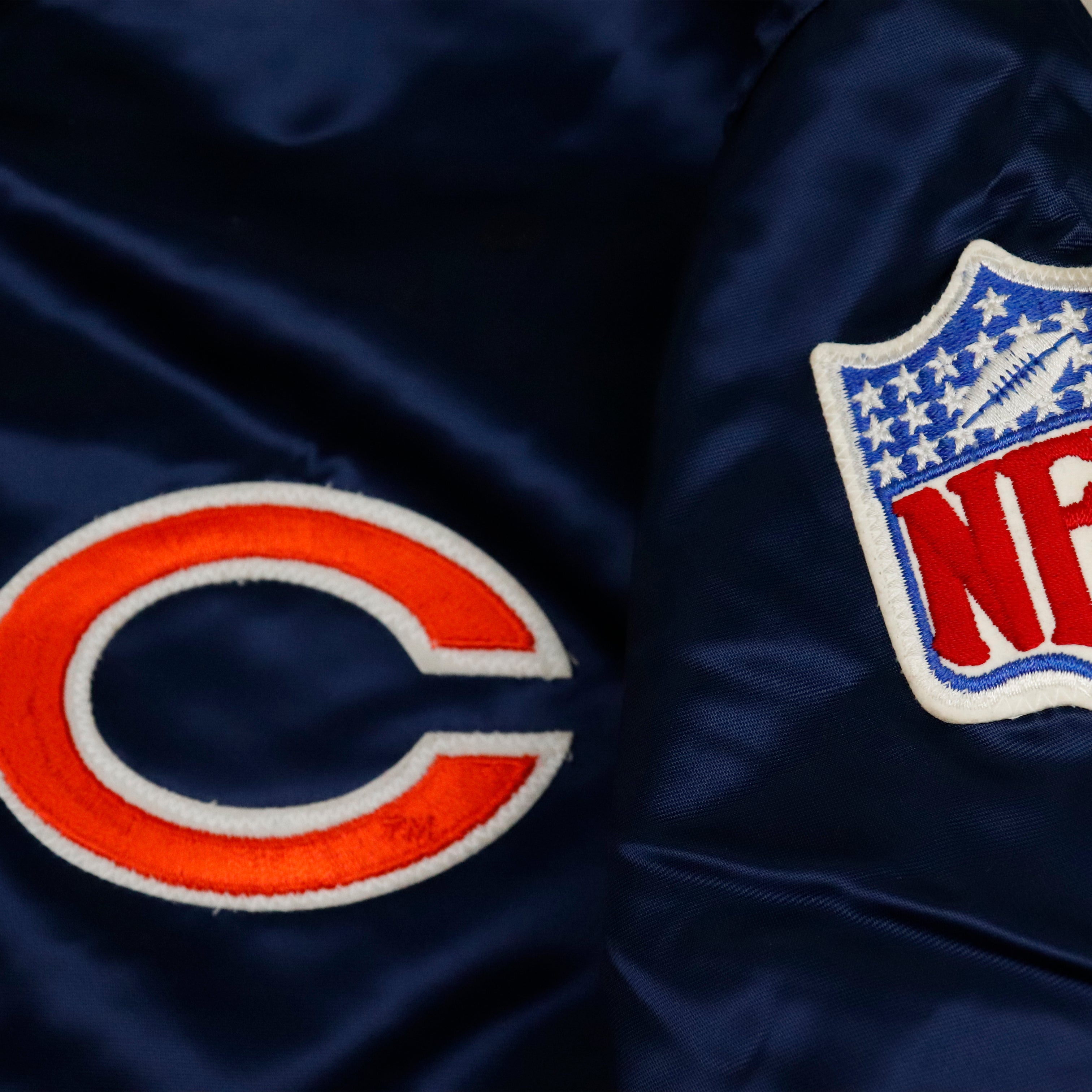 Vintage Starter Chicago Bears Satin Bomber Jacket Size L