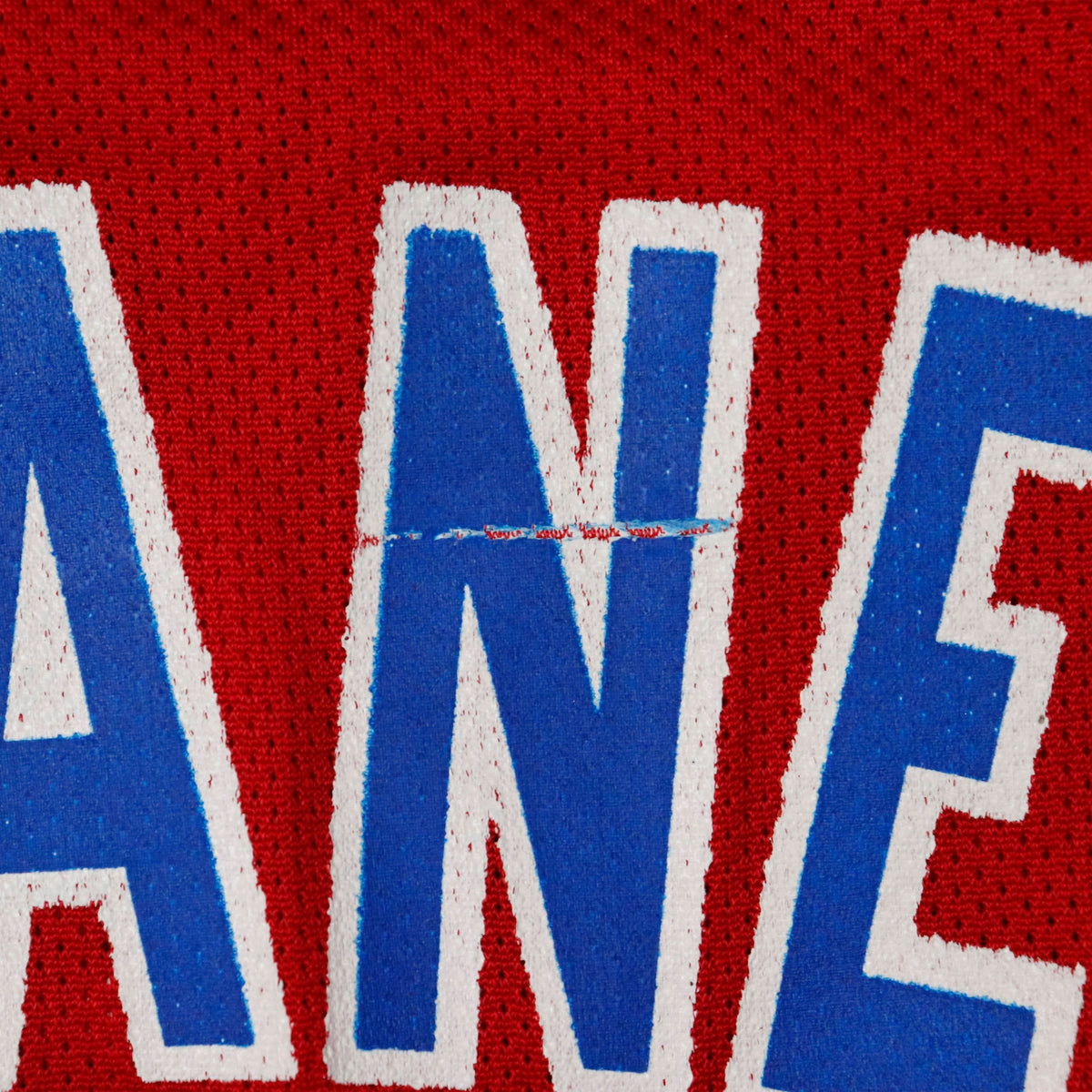 Vintage Champion Bullets #40 Basketball Jersey Cheaney