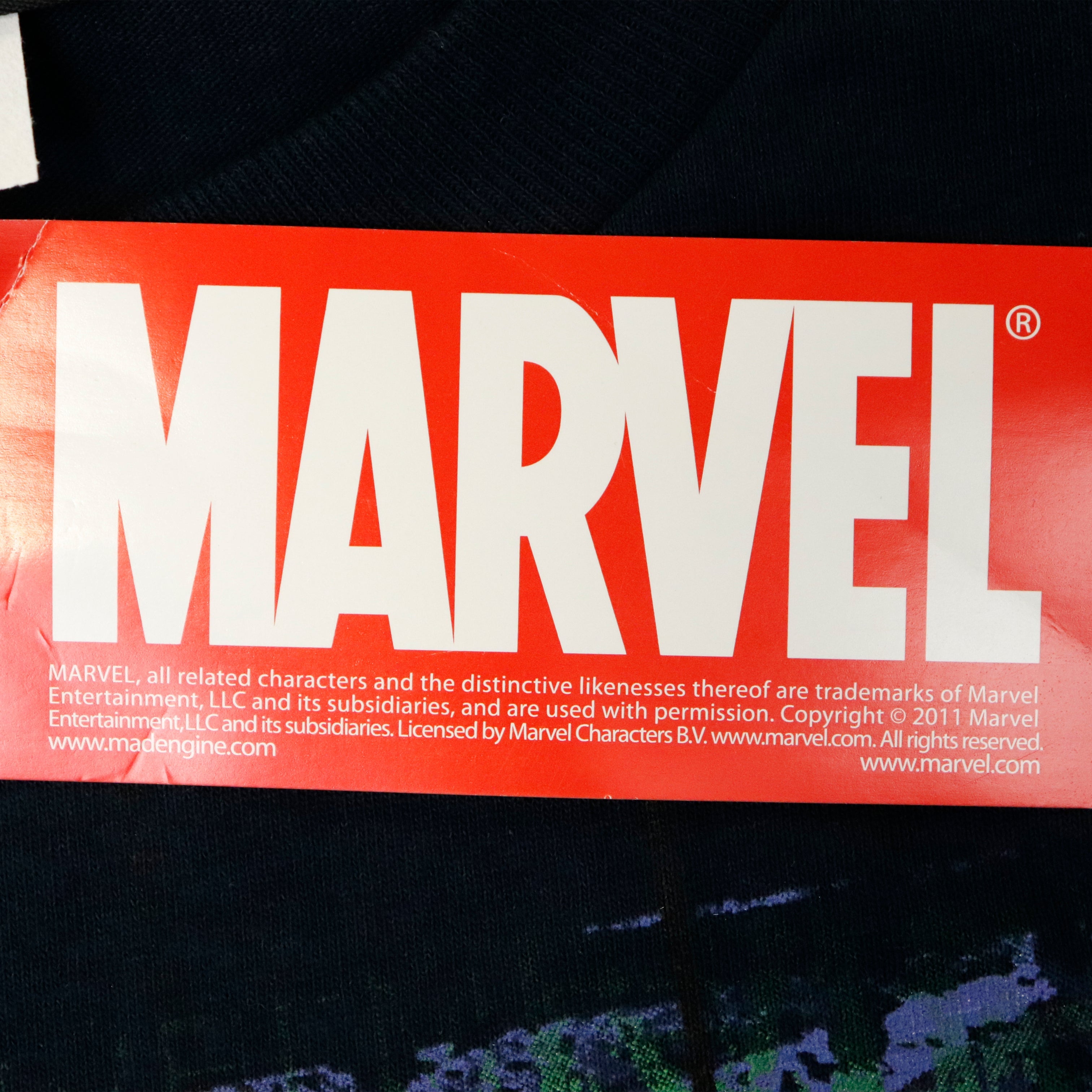 Vintage 2011 Marvel Mad Engine Superheroes Graphic T-Shirt Size L