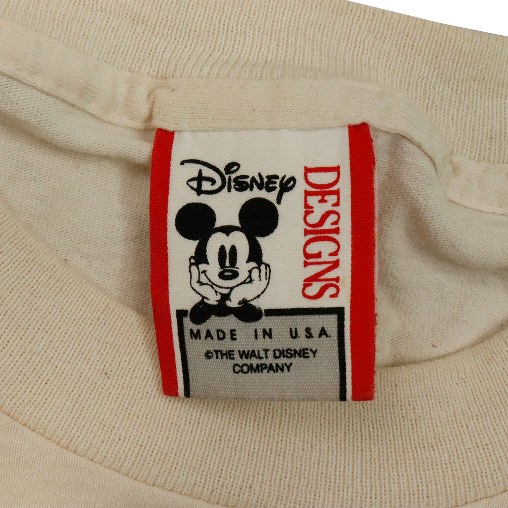 Vintage Disney Pocahontas Graphic T-Shirt Size One Size 90s