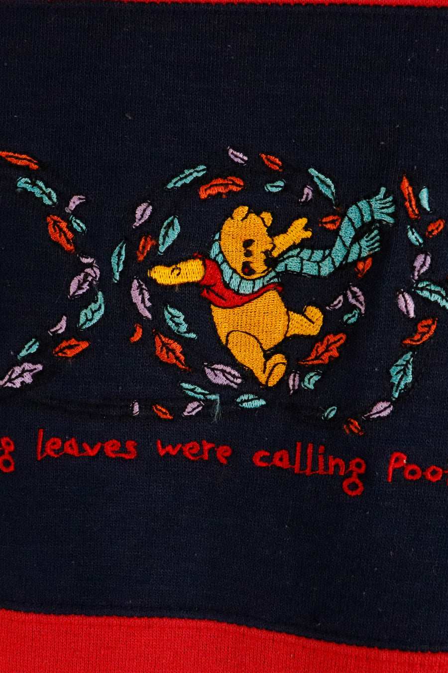 Vintage Disney Pooh Embroidered Leaves 'pooh' Sweatshirt Sz XL