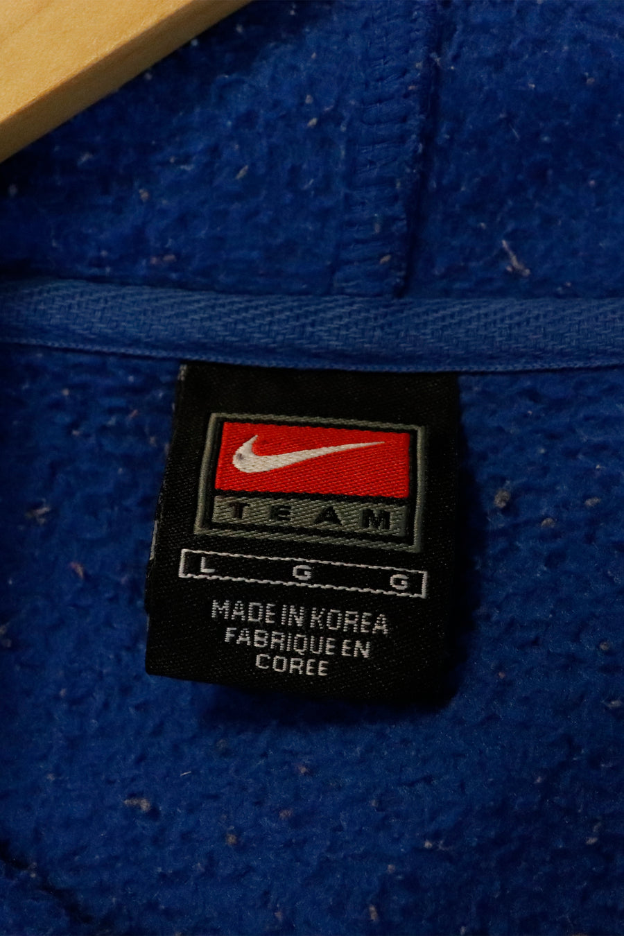 Vintage Nike NBA Philidadelphia Sixers Embossed Front Pocket Sweatshirt Sz L