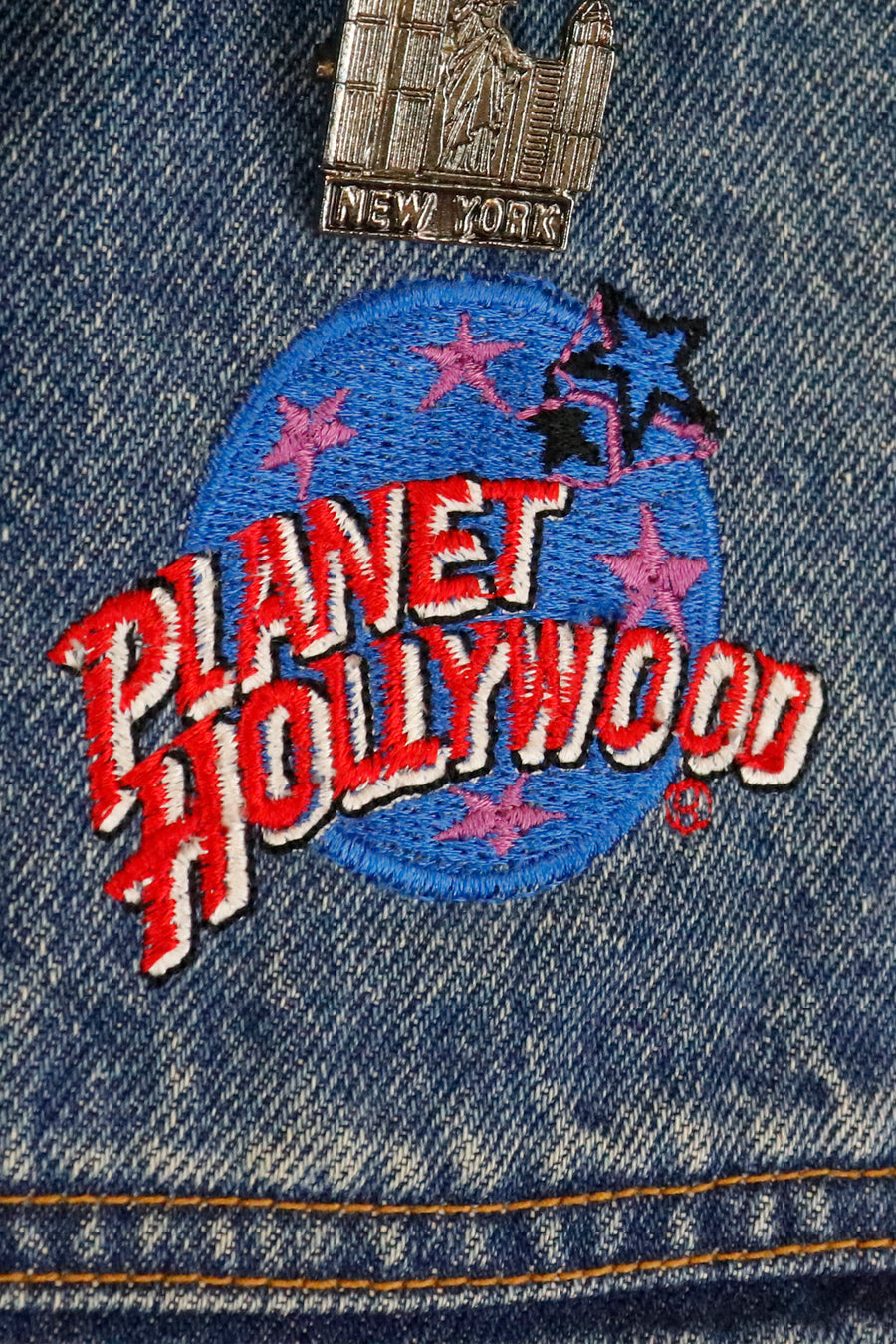 Vintage Planet Hollywood New York Embroidered Denim Jacket With Metal Pin Outerwear Sz S