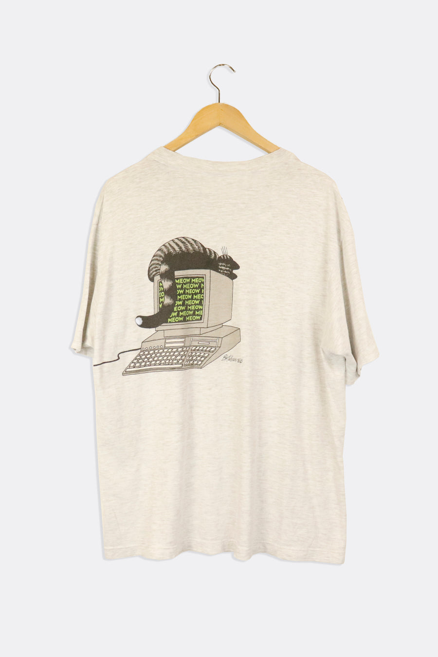 Vintage Hawaii Cat Laying On A Computer Playing With Mouse Graphic T Shirt