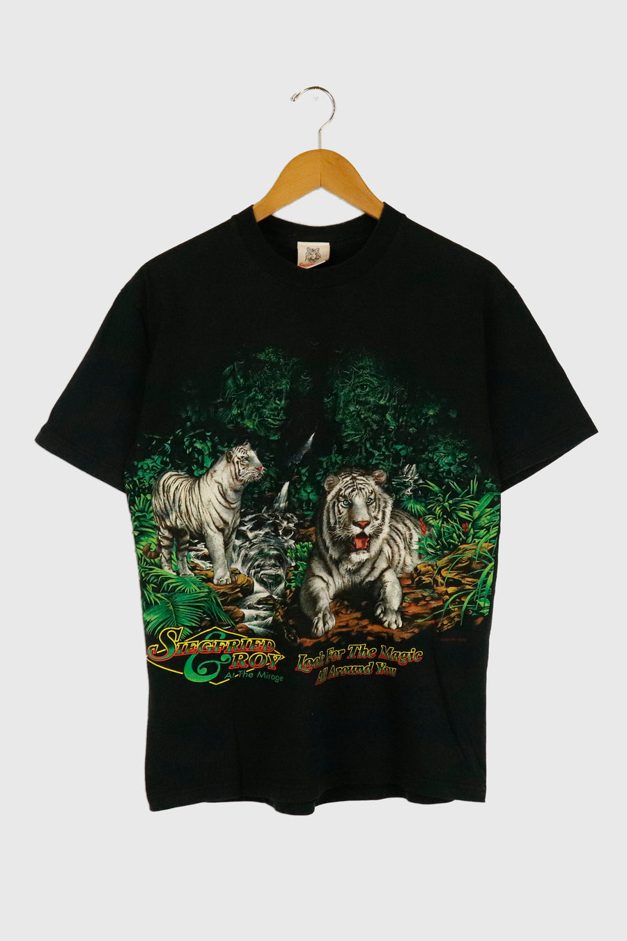 Vintage Seigfried And Roy At The Mirage Tiger Graphic T Shirt