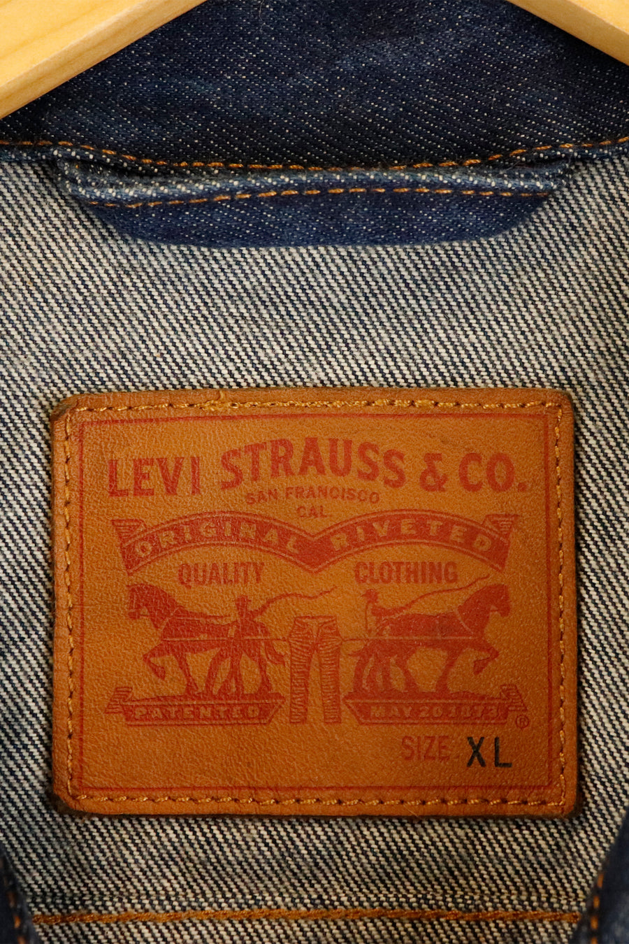 Vintage Levi Brand Front Button Pockets Denim Jacket Sz XL
