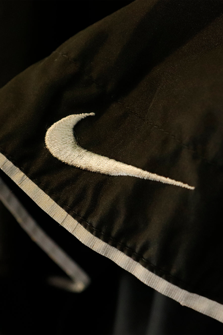 Vintage Nike Mesh Back Pannel Front Jip Windbreaker Sz M