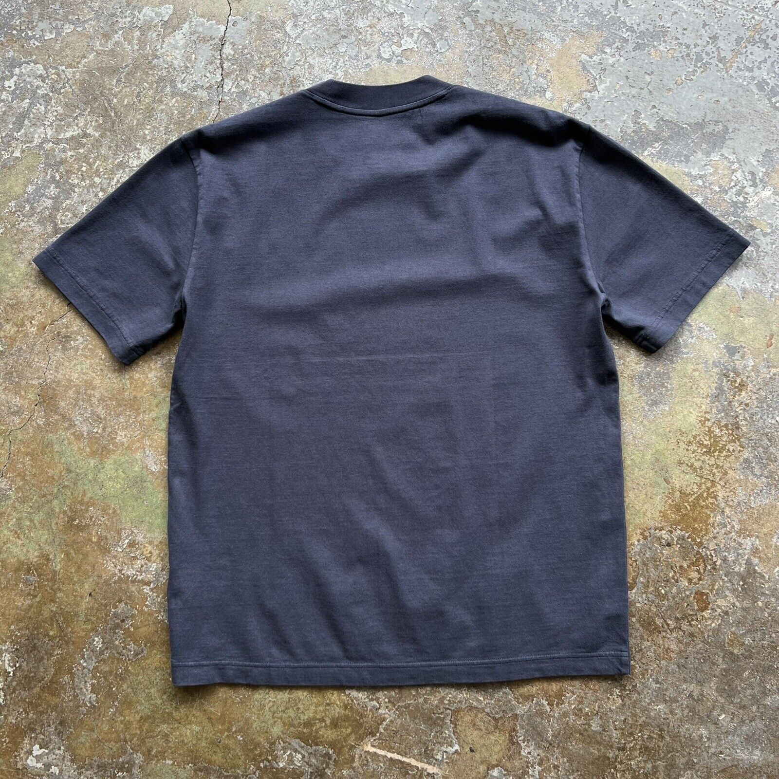 激レア•ニューヨーク限定品】YZY GAPダークグレー Tシャツ Mサイズ 