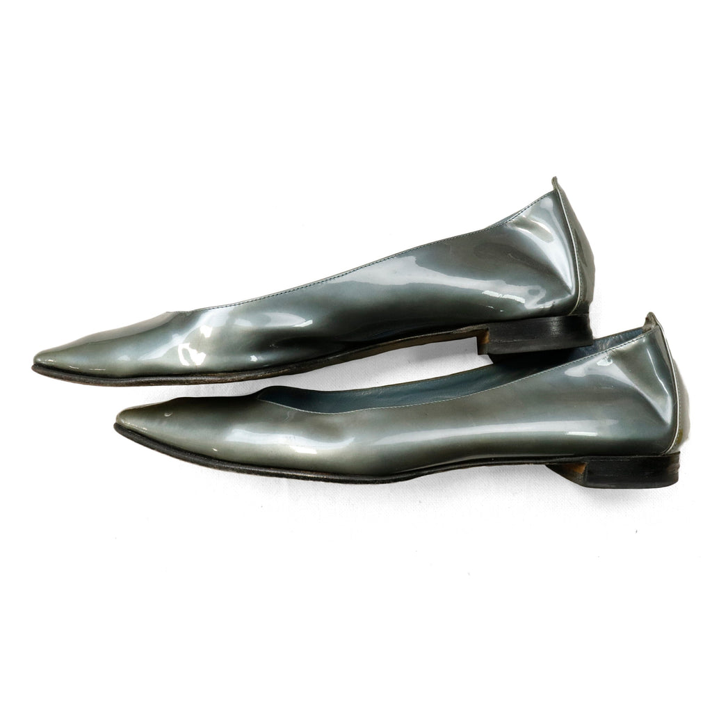 Vintage Manolo Blahnik Glossy Pointed Toe Flats Size N/A Manolo Blahnik 