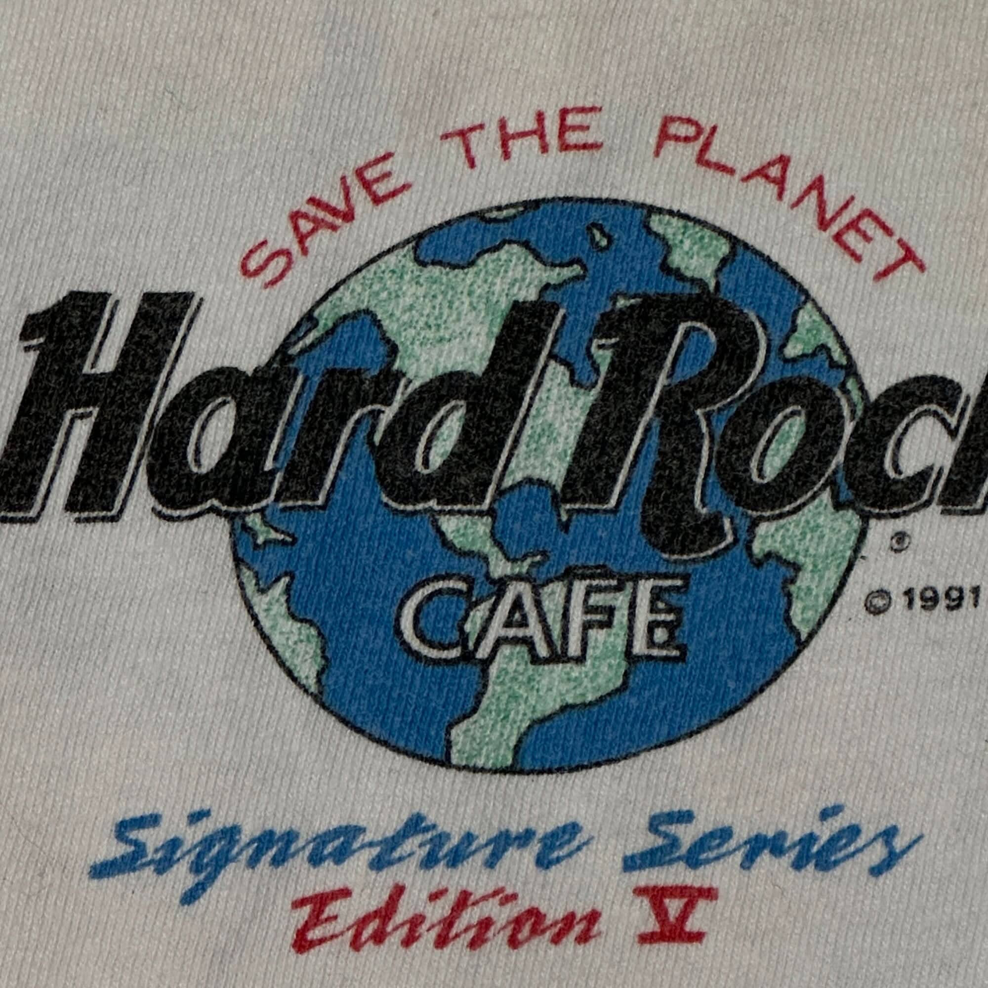 Vintage Megadeth Hard Rock Cafe Signature Series Graphic T-Shirt Size Medium FAIF.CA 