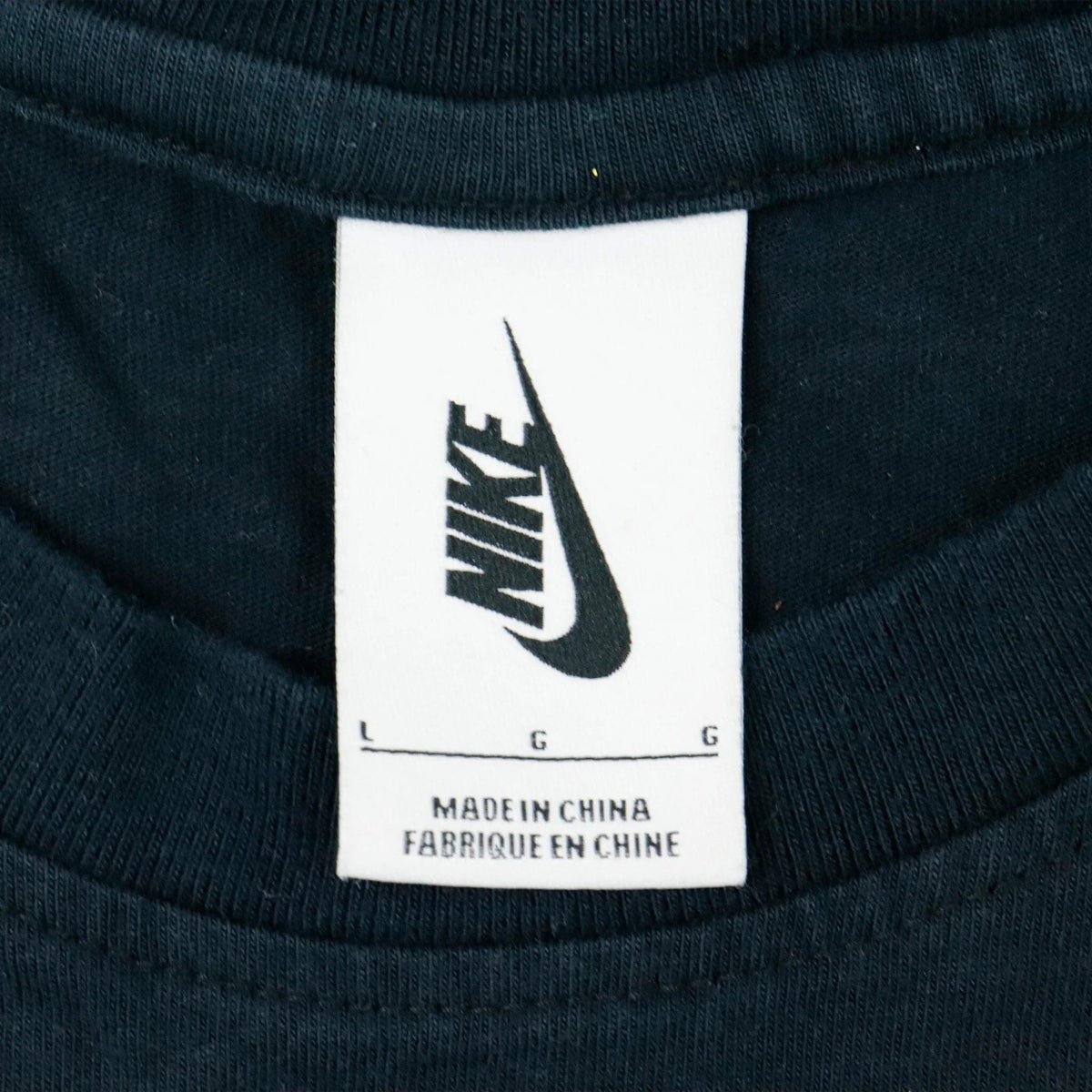 Vintage Nike Off White Tie/Eagle Black T-Shirt Size L Nike 